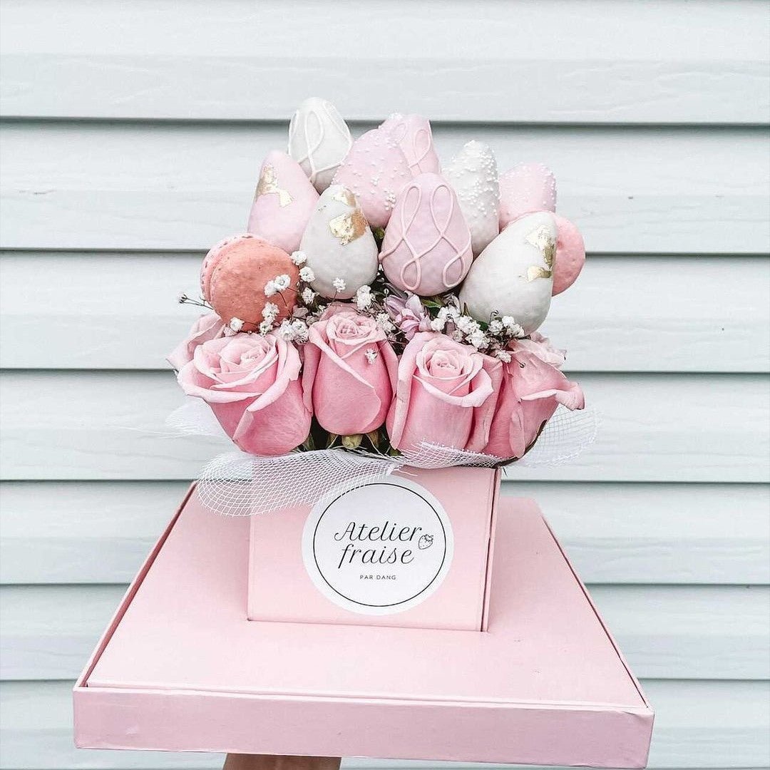 Square Clear Transparent PVC Flower Box with Lid and Base - Elegant Supply