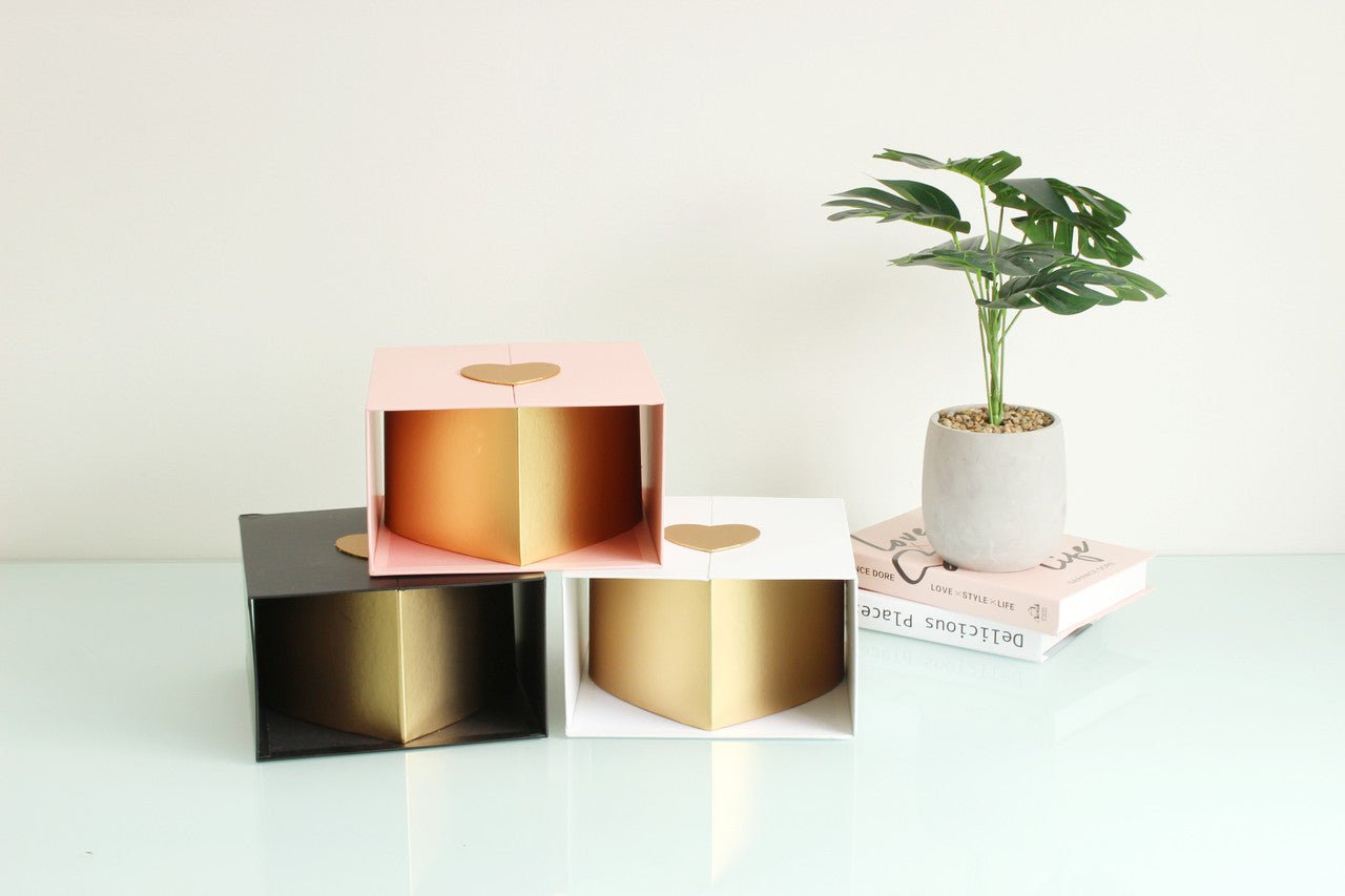 Square Curtain Opening with Heart Insert Flower Box - Elegant Supply