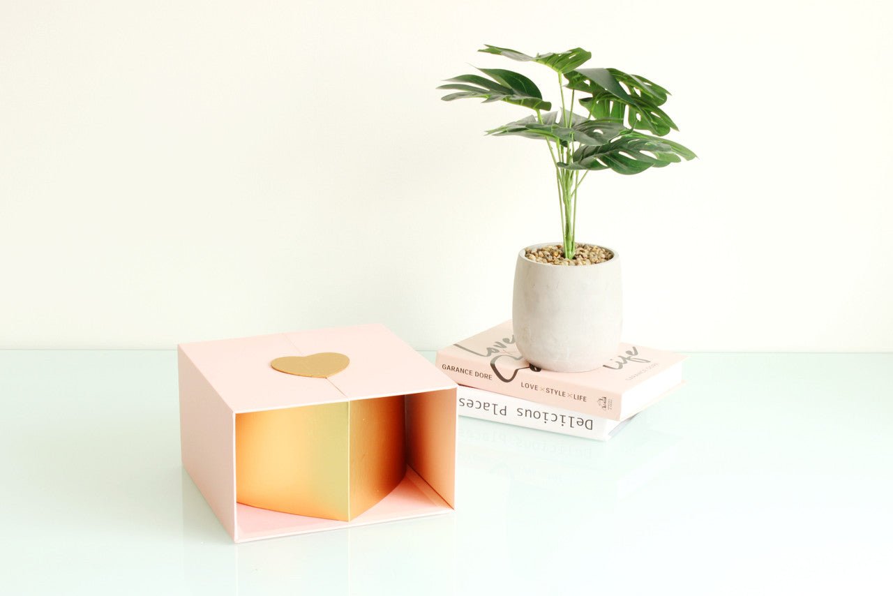 Square Curtain Opening with Heart Insert Flower Box - Elegant Supply