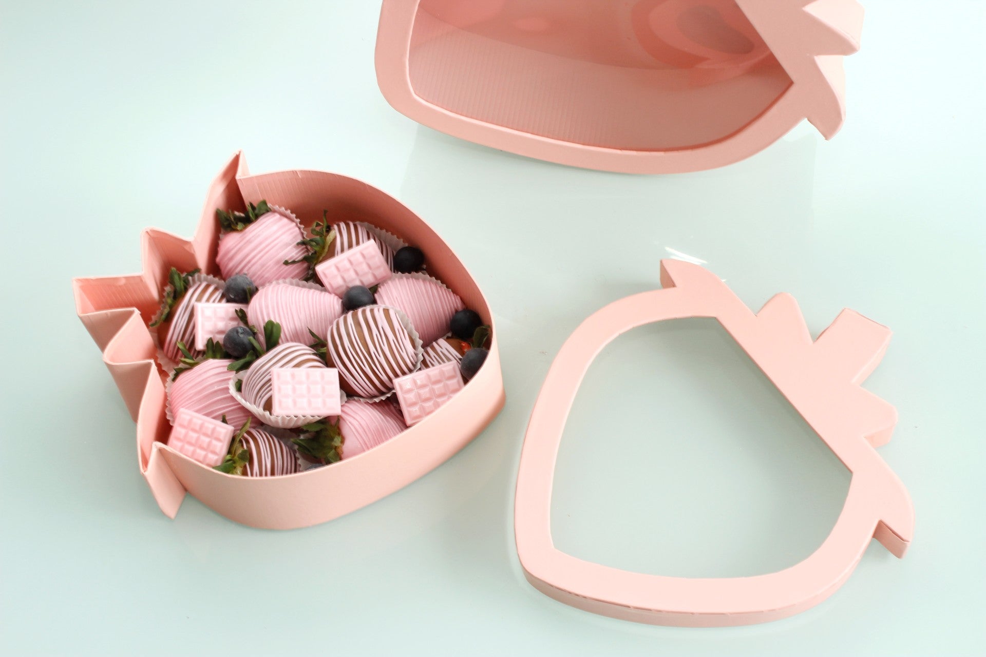 Strawberry Shaped Gift Box - Elegant Supply